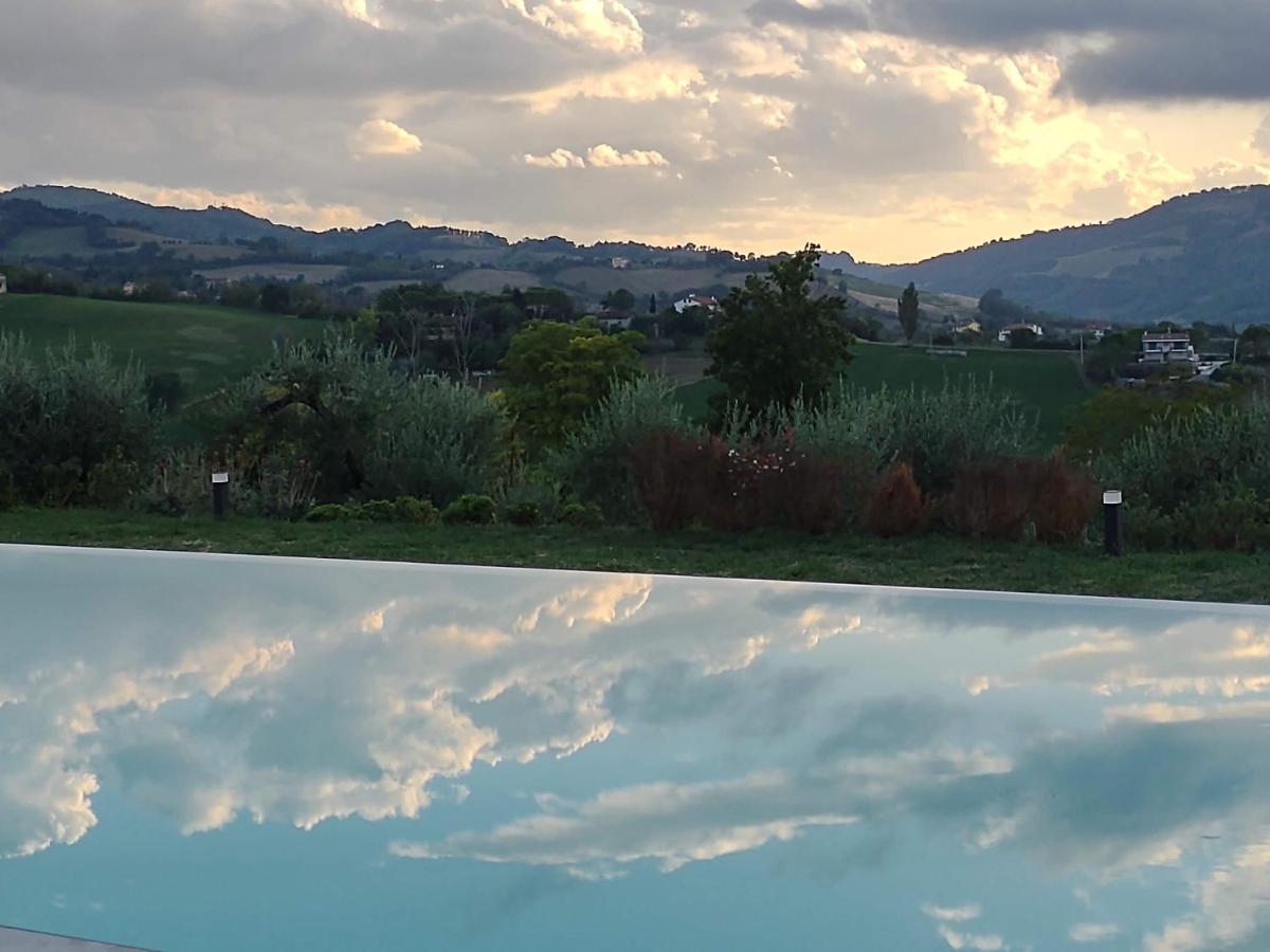 La Maggiolina Country House Montelabbate Buitenkant foto