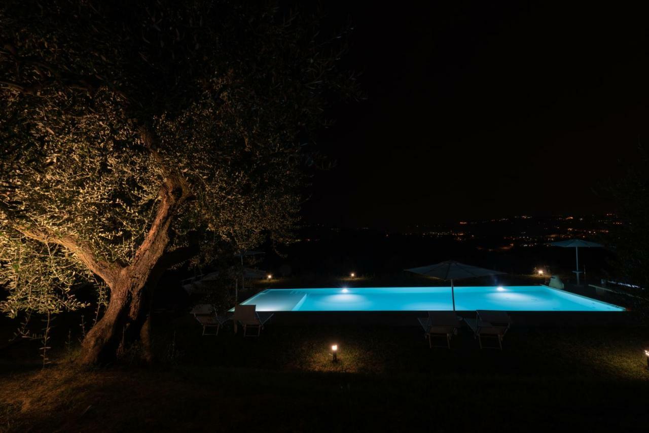 La Maggiolina Country House Montelabbate Buitenkant foto