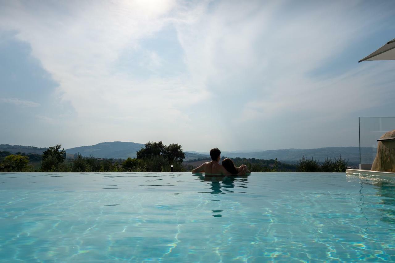 La Maggiolina Country House Montelabbate Buitenkant foto